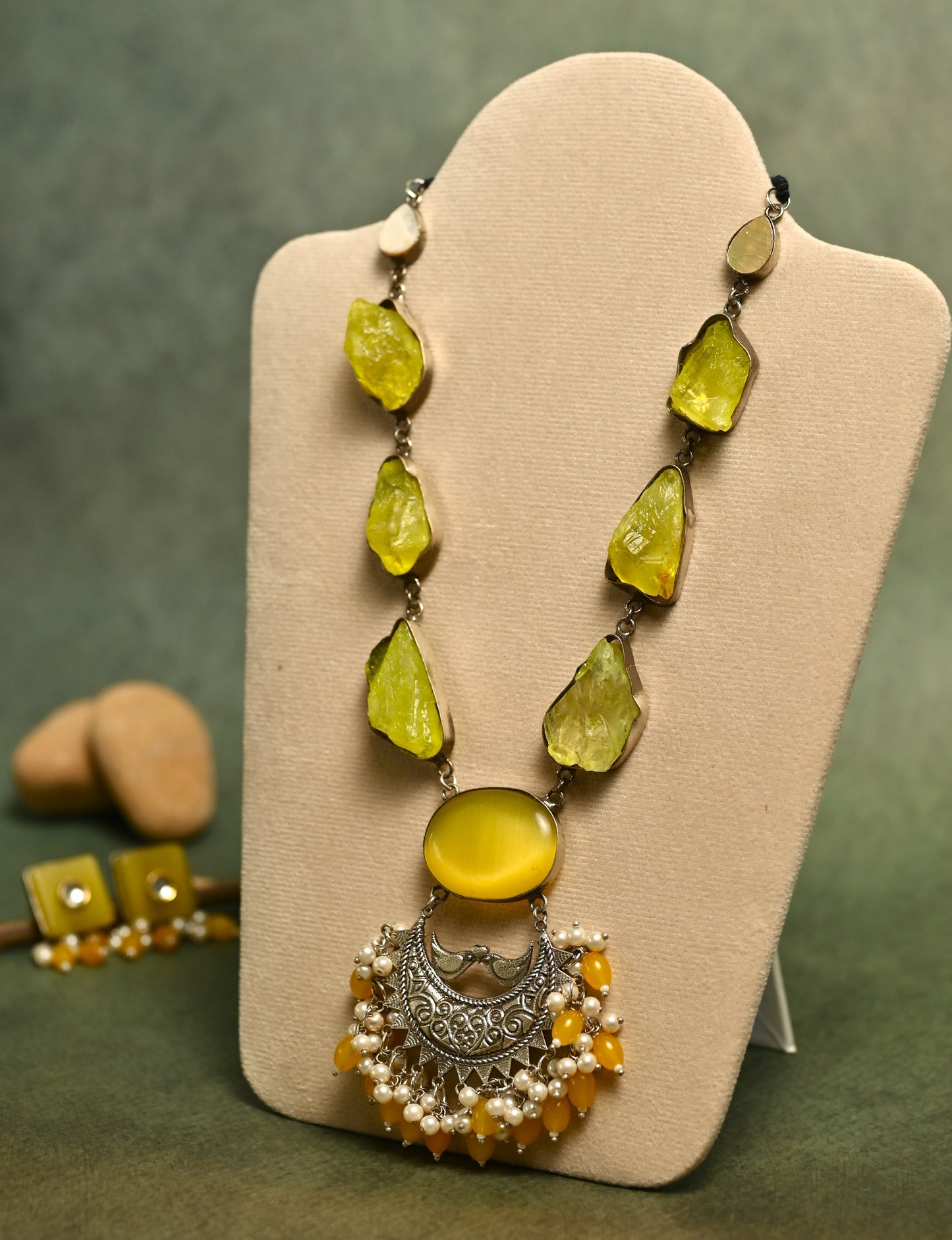 Yellow Crystal Necklace with Earrings