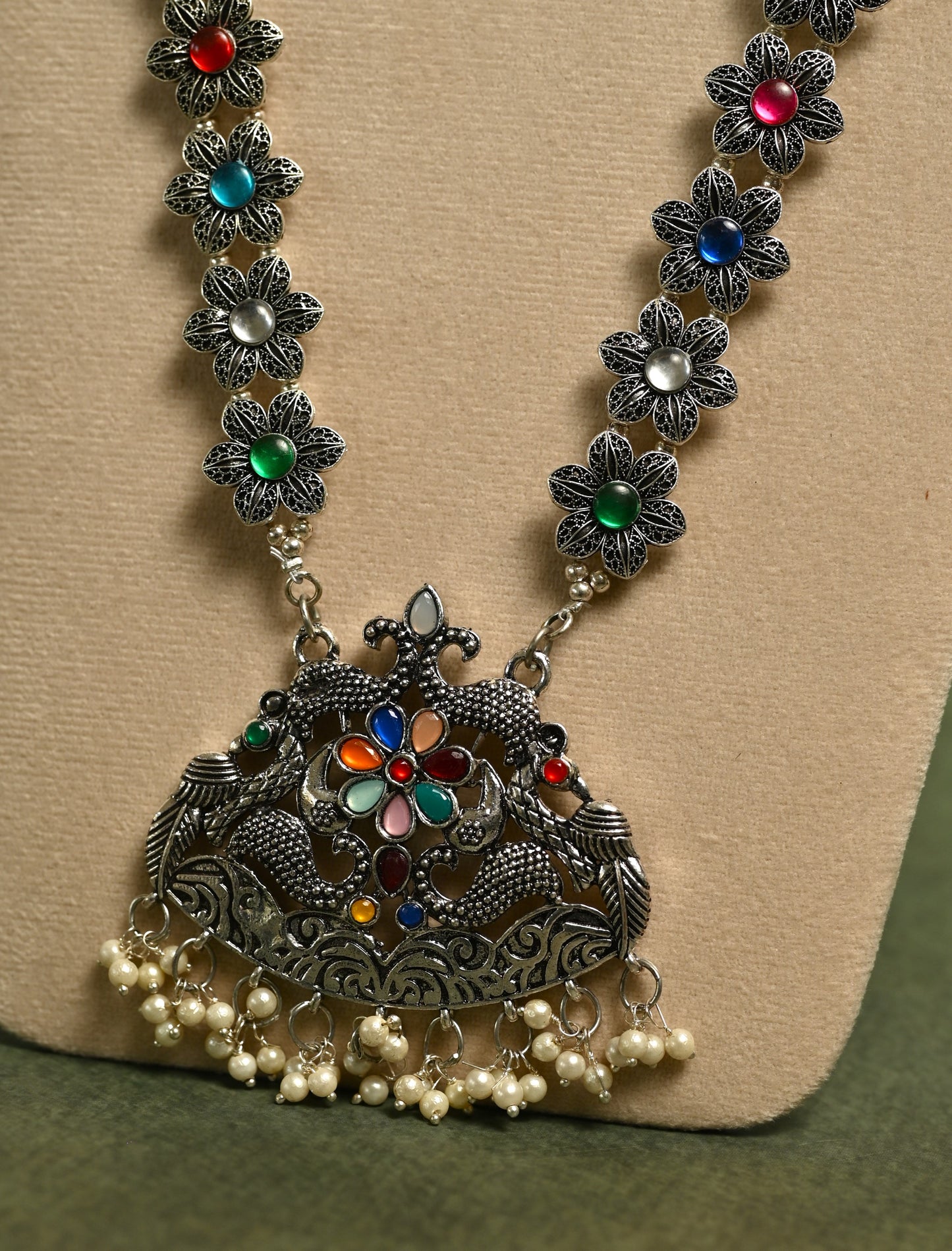 Azha Necklace